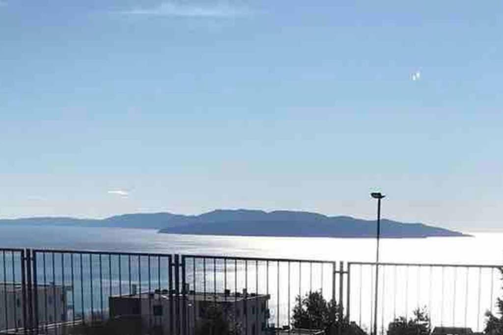 Seaview Apartment „Megan“ With Sunny Terrace Kastav Zewnętrze zdjęcie